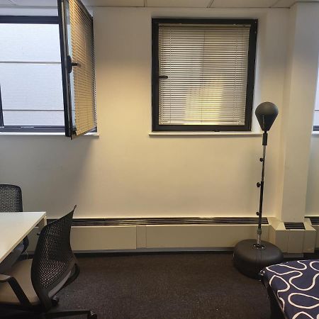 The Crash Room In East Croydon Eksteriør billede